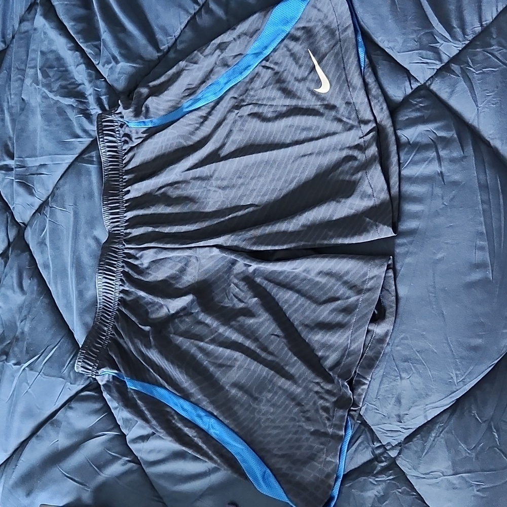 Nike dri-fit basketball shorts (new with tags)